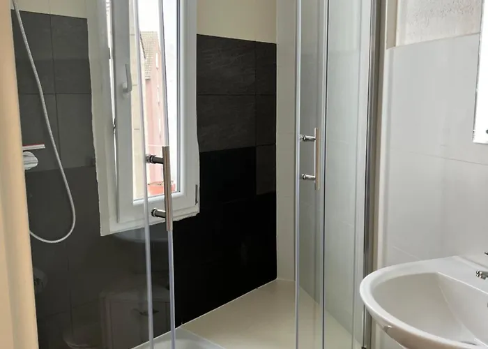 Firmenquartier24 Im 2 Og In Appartement *